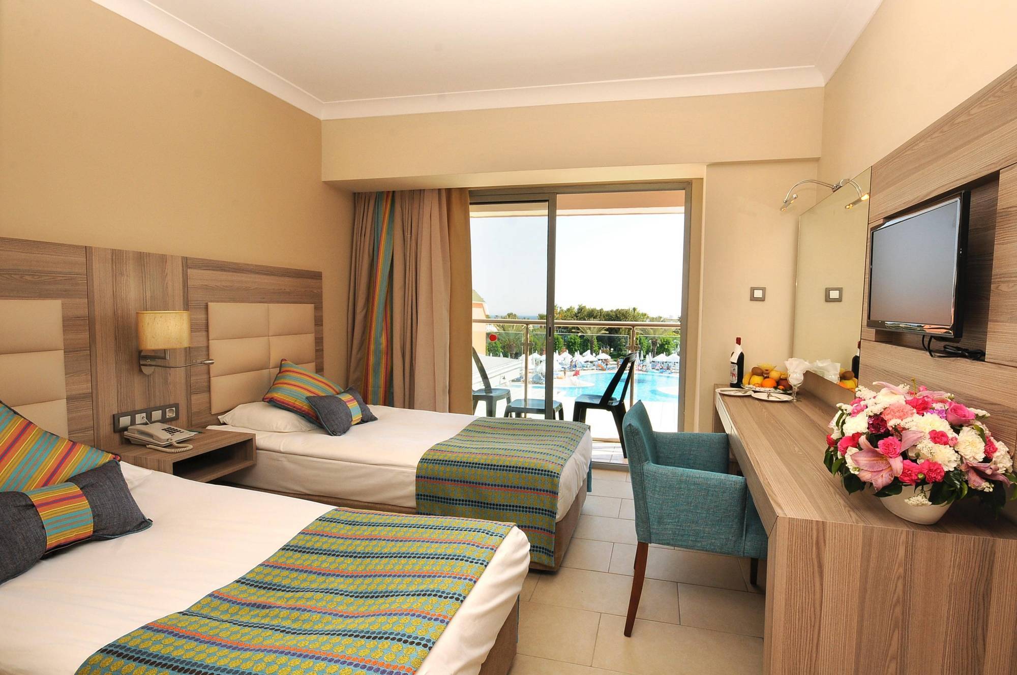 Insula Resort & Spa Alanya Luaran gambar