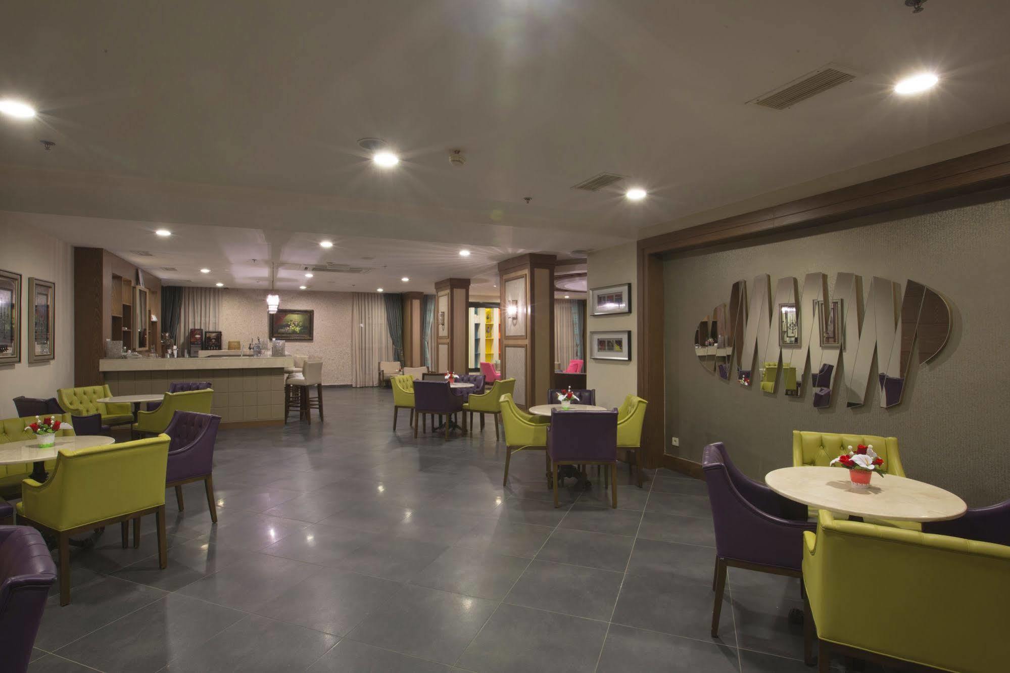 Insula Resort & Spa Alanya Luaran gambar